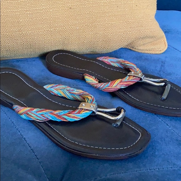 Sandals - Picture 2 of 3